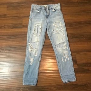 Forever 21 Light Washed Distressed Boyfriend Jeans